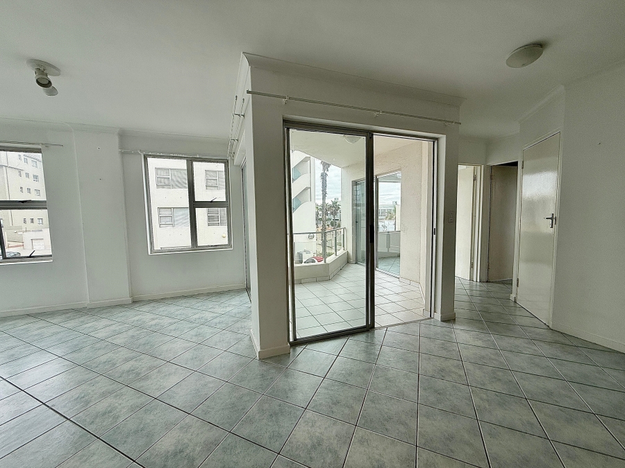 2 Bedroom Property for Sale in Beachfront Western Cape